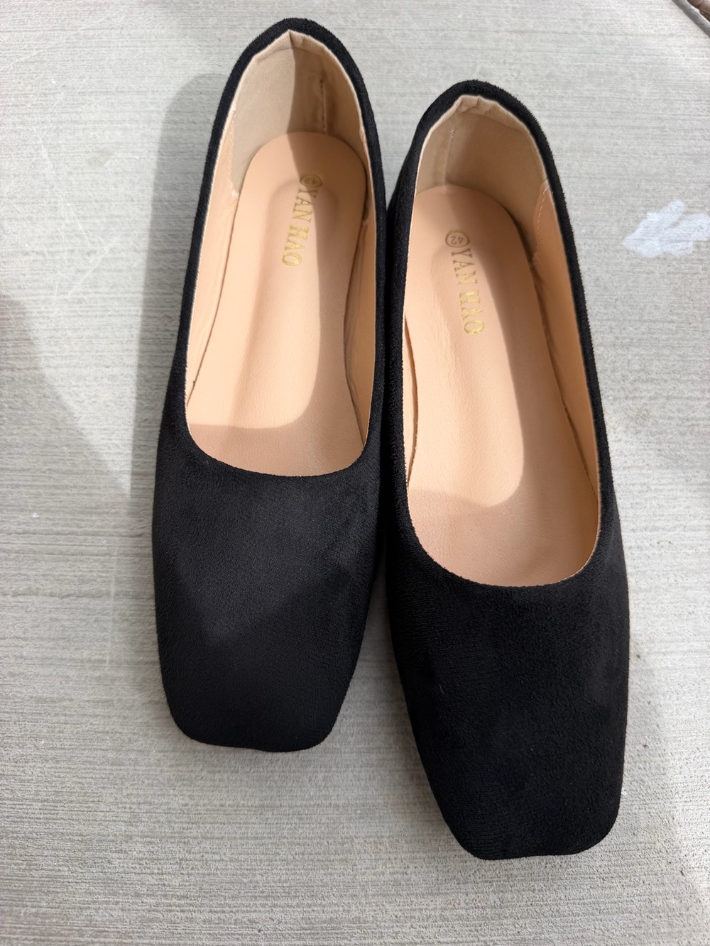 Black Women's Square-Toe Ballet Flats